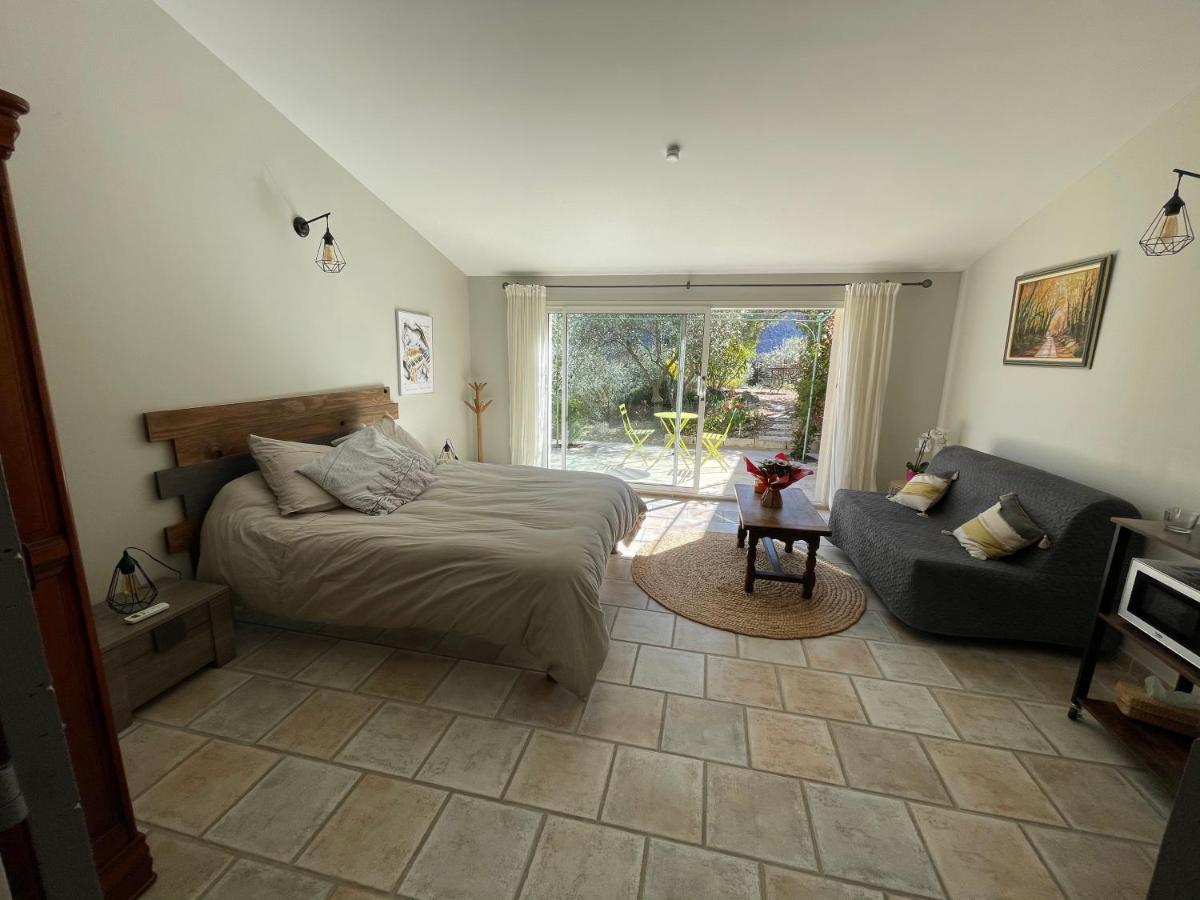 Gite La Maison Dans L'Olivette Oraison Exterior foto